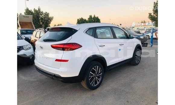 Buy Import Hyundai Tucson White Car in Import - Dubai in Abia State Buy Import Hyundai Tucson White Car in Import - Dubai in Abia State