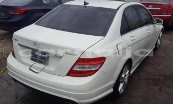 Acheter Neuf Voiture Mercedes Viano Noir à Ajegunle, État de Lagos Acheter Neuf Voiture Mercedes Viano Noir à Ajegunle, État de Lagos