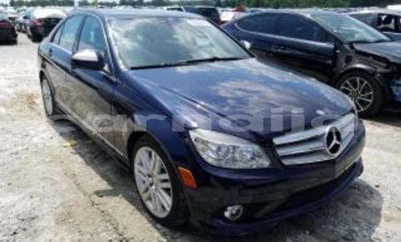 Acheter Neuf Voiture Mercedes Viano Noir à Lagos, État de Lagos Acheter Neuf Voiture Mercedes Viano Noir à Lagos, État de Lagos