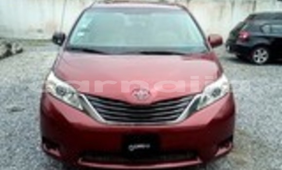 Buy New Toyota Sienta Red Car in Enugu Ngwo in Enugu Buy New Toyota Sienta Red Car in Enugu Ngwo in Enugu