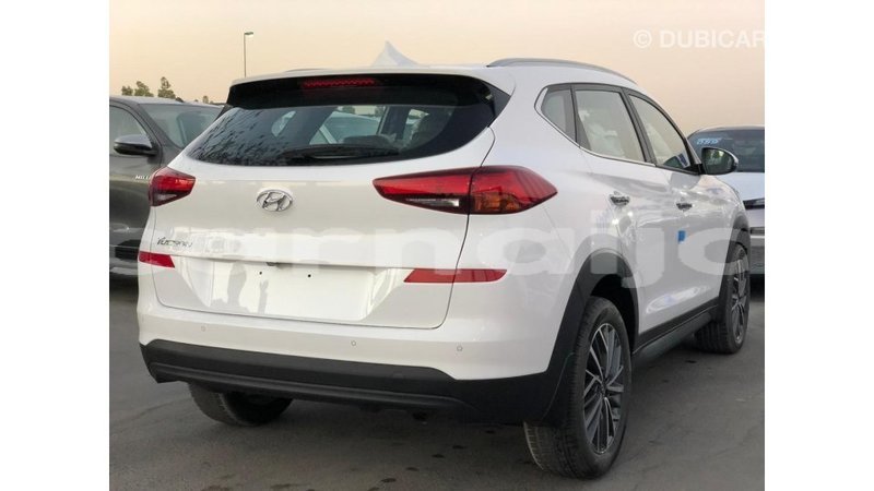 Big with watermark hyundai tucson abia state import dubai 9688