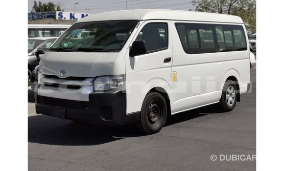Acheter Import Voiture Toyota Hiace Blanc à Import - Dubai, État d'Abia Acheter Import Voiture Toyota Hiace Blanc à Import - Dubai, État d'Abia