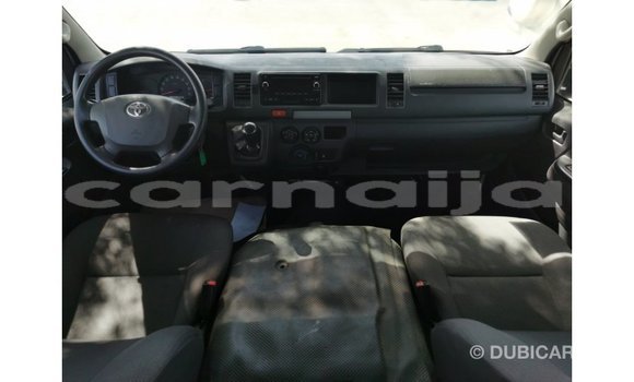 Acheter Import Voiture Toyota Hiace Blanc à Import - Dubai, État d'Abia Acheter Import Voiture Toyota Hiace Blanc à Import - Dubai, État d'Abia