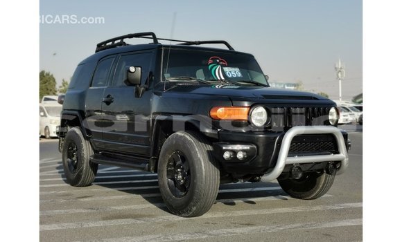 Buy Import Toyota FJ Cruiser Black Car in Import - Dubai in Abia State Buy Import Toyota FJ Cruiser Black Car in Import - Dubai in Abia State