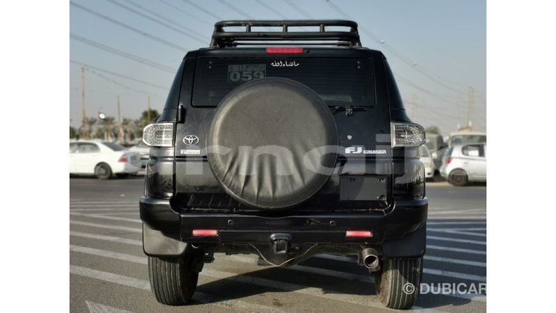 Big with watermark toyota fj cruiser abia state import dubai 9700