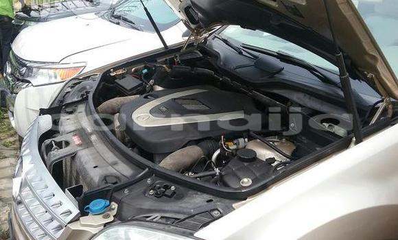 Acheter Occasion Voiture Mercedes-Benz ML–Class Autre à Surulere, État de Lagos Acheter Occasion Voiture Mercedes-Benz ML–Class Autre à Surulere, État de Lagos