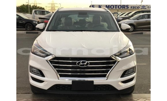 Acheter Import Voiture Hyundai Tucson Blanc à Import - Dubai, État d'Abia Acheter Import Voiture Hyundai Tucson Blanc à Import - Dubai, État d'Abia