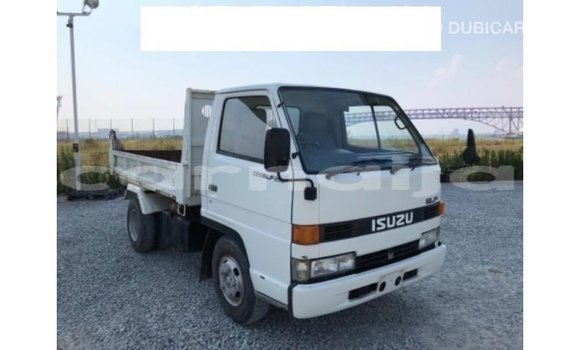 Buy Import Isuzu Rodeo White Car in Import - Dubai in Abia State Buy Import Isuzu Rodeo White Car in Import - Dubai in Abia State