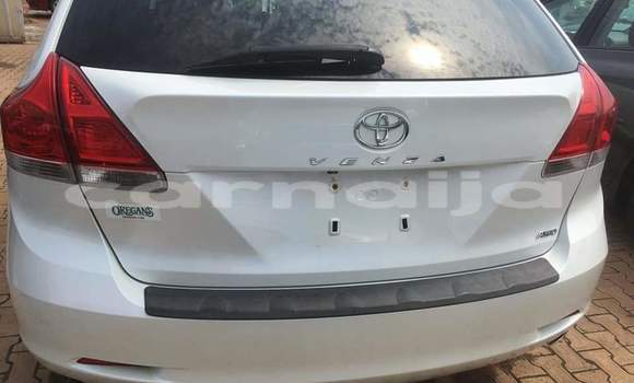 Buy Import Toyota Venza White Car in Lagos in Lagos State Buy Import Toyota Venza White Car in Lagos in Lagos State