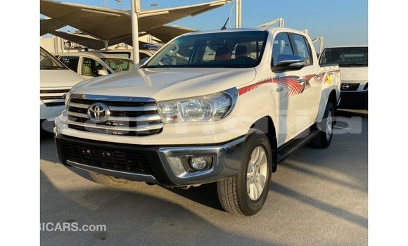 Buy Import Toyota Hilux White Car in Import - Dubai in Abia State Buy Import Toyota Hilux White Car in Import - Dubai in Abia State
