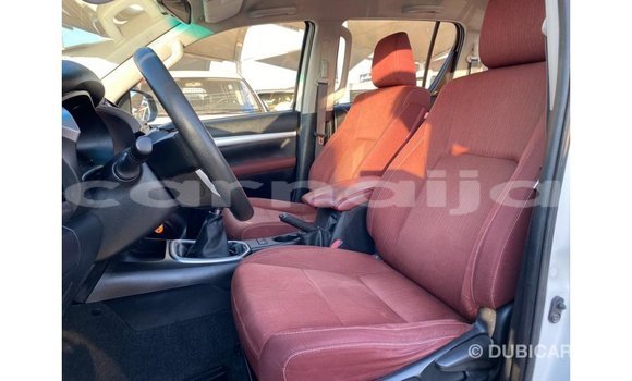 Buy Import Toyota Hilux White Car in Import - Dubai in Abia State Buy Import Toyota Hilux White Car in Import - Dubai in Abia State
