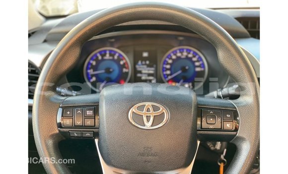 Buy Import Toyota Hilux White Car in Import - Dubai in Abia State Buy Import Toyota Hilux White Car in Import - Dubai in Abia State