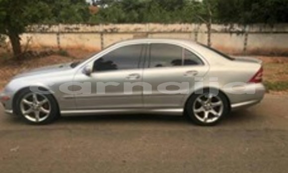 Acheter Occasion Voiture Mercedes-Benz C–Class Gris à Kaduna, État de Kaduna Acheter Occasion Voiture Mercedes-Benz C–Class Gris à Kaduna, État de Kaduna