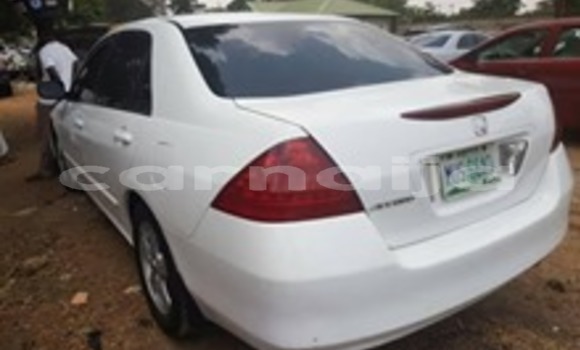 Acheter Occasion Voiture Honda Accord Blanc à Kaduna, État de Kaduna Acheter Occasion Voiture Honda Accord Blanc à Kaduna, État de Kaduna