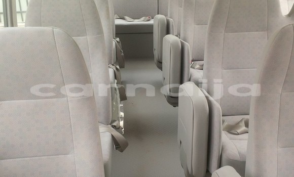 Acheter Occasion Voiture Toyota Coaster Blanc à Abuja, État de Lagos Acheter Occasion Voiture Toyota Coaster Blanc à Abuja, État de Lagos