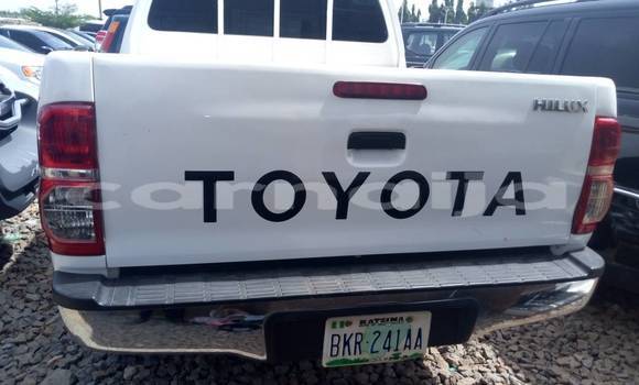 Acheter Occasion Voiture Toyota Hilux Blanc à Port Harcourt, Rivers State Acheter Occasion Voiture Toyota Hilux Blanc à Port Harcourt, Rivers State