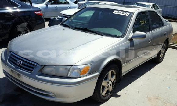 Buy Used Toyota Camry Beige Car in Warri in Delta State Buy Used Toyota Camry Beige Car in Warri in Delta State