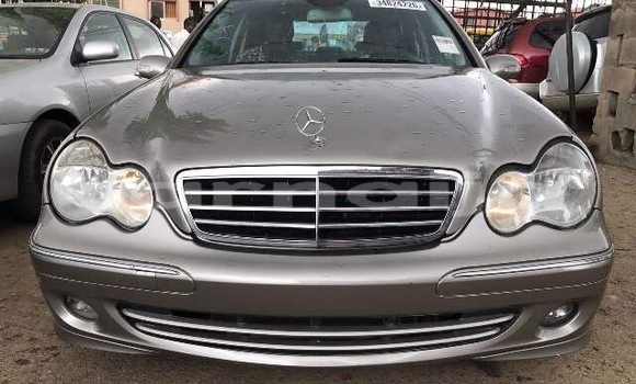 Buy Used Mercedes-Benz CL–Class Beige Car in Warri in Delta State Buy Used Mercedes-Benz CL–Class Beige Car in Warri in Delta State