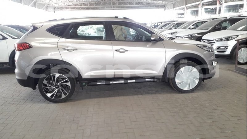 Big with watermark hyundai tucson abia state import dubai 9788