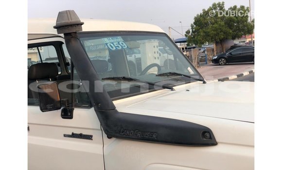 Buy Import Toyota Land Cruiser White Car in Import - Dubai in Abia State Buy Import Toyota Land Cruiser White Car in Import - Dubai in Abia State