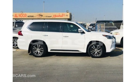 Acheter Import Voiture Lexus LX Blanc à Import - Dubai, État d'Abia Acheter Import Voiture Lexus LX Blanc à Import - Dubai, État d'Abia