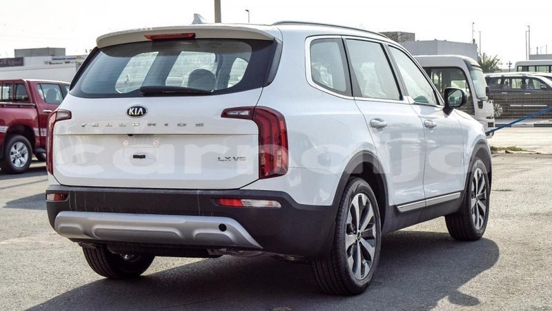 Big with watermark kia carens abia state import dubai 9802