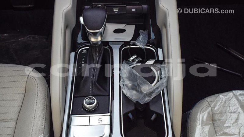 Big with watermark kia carens abia state import dubai 9802