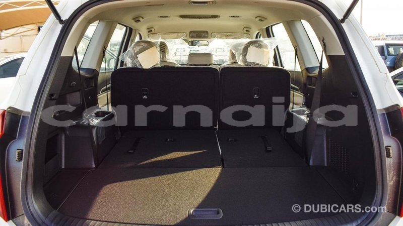 Big with watermark kia carens abia state import dubai 9802