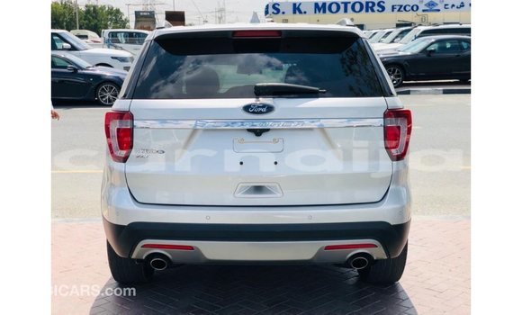 Buy Import Ford Explorer Green Car in Import - Dubai in Abia State Buy Import Ford Explorer Green Car in Import - Dubai in Abia State