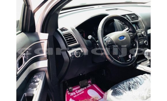 Buy Import Ford Explorer Green Car in Import - Dubai in Abia State Buy Import Ford Explorer Green Car in Import - Dubai in Abia State