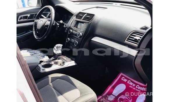 Buy Import Ford Explorer Green Car in Import - Dubai in Abia State Buy Import Ford Explorer Green Car in Import - Dubai in Abia State