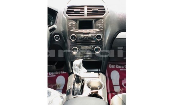 Buy Import Ford Explorer Green Car in Import - Dubai in Abia State Buy Import Ford Explorer Green Car in Import - Dubai in Abia State