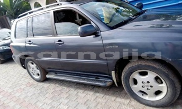 Buy Used Toyota Highlander Blue Car in Lagos in Lagos State Buy Used Toyota Highlander Blue Car in Lagos in Lagos State