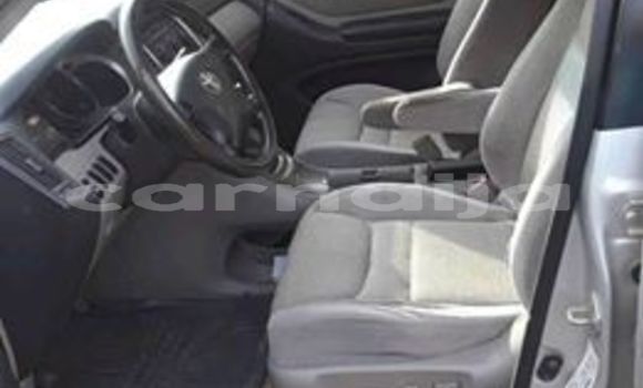Buy Used Toyota RAV4 Silver Car in Lagos in Lagos State Buy Used Toyota RAV4 Silver Car in Lagos in Lagos State