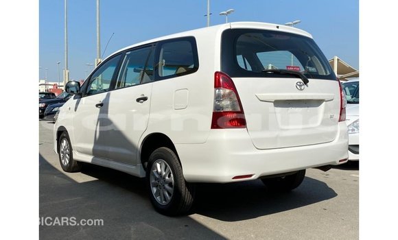 Buy Import Toyota Innova White Car in Import - Dubai in Abia State Buy Import Toyota Innova White Car in Import - Dubai in Abia State