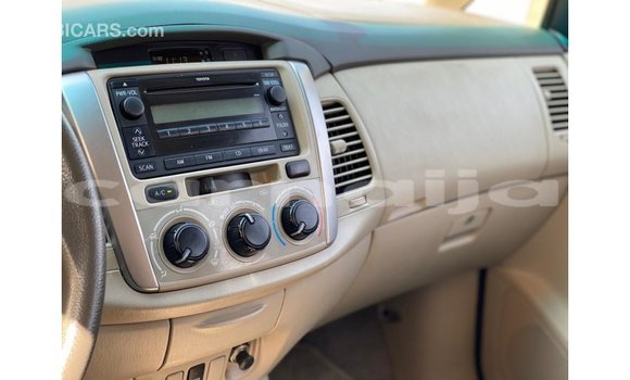 Buy Import Toyota Innova White Car in Import - Dubai in Abia State Buy Import Toyota Innova White Car in Import - Dubai in Abia State