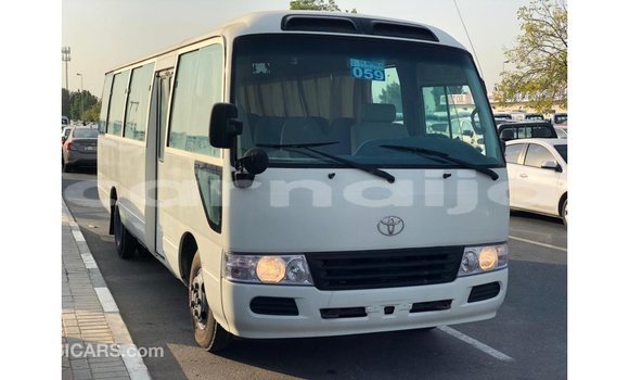 Buy Import Toyota Coaster White Car in Import - Dubai in Abia State Buy Import Toyota Coaster White Car in Import - Dubai in Abia State