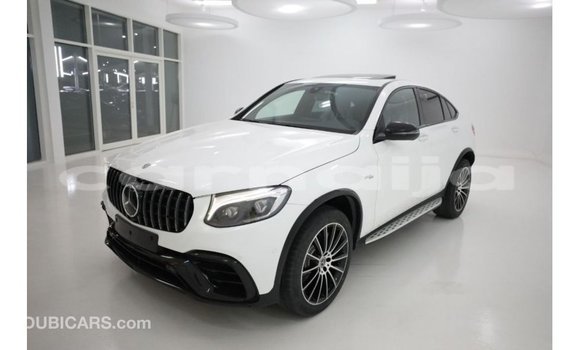 Acheter Import Voiture Mercedes-Benz GLC Blanc à Import - Dubai, État d'Abia Acheter Import Voiture Mercedes-Benz GLC Blanc à Import - Dubai, État d'Abia