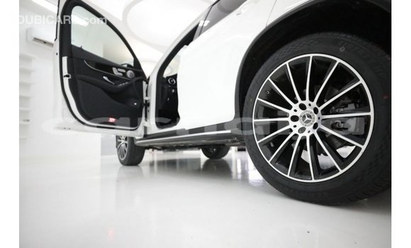 Acheter Import Voiture Mercedes-Benz GLC Blanc à Import - Dubai, État d'Abia Acheter Import Voiture Mercedes-Benz GLC Blanc à Import - Dubai, État d'Abia