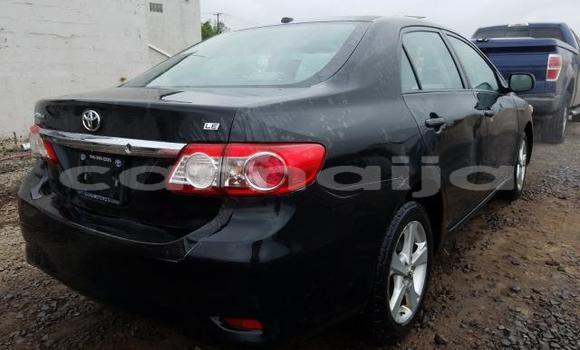 Acheter Import Voiture Toyota Corolla Noir à Abeokuta, État d'Ogun Acheter Import Voiture Toyota Corolla Noir à Abeokuta, État d'Ogun
