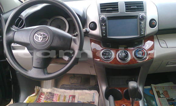 Acheter Occasion Voiture Toyota RAV4 Noir à Ughelli, État du Delta Acheter Occasion Voiture Toyota RAV4 Noir à Ughelli, État du Delta