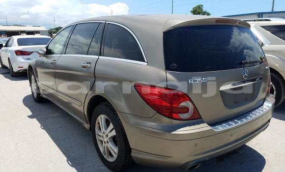 Buy Used Mercedes-Benz R–Class Brown Car in Port Harcourt in Rivers State Buy Used Mercedes-Benz R–Class Brown Car in Port Harcourt in Rivers State