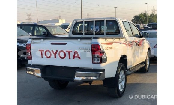 Buy Import Toyota Hilux White Car in Import - Dubai in Abia State Buy Import Toyota Hilux White Car in Import - Dubai in Abia State