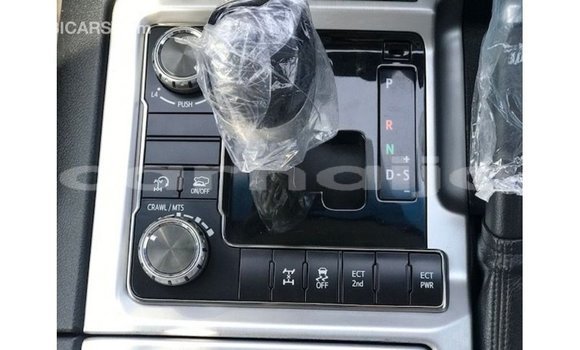 Acheter Import Voiture Toyota Land Cruiser Blanc à Import - Dubai, État d'Abia Acheter Import Voiture Toyota Land Cruiser Blanc à Import - Dubai, État d'Abia