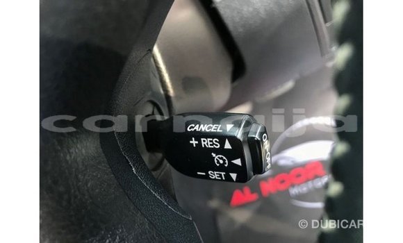 Acheter Import Voiture Toyota Land Cruiser Blanc à Import - Dubai, État d'Abia Acheter Import Voiture Toyota Land Cruiser Blanc à Import - Dubai, État d'Abia