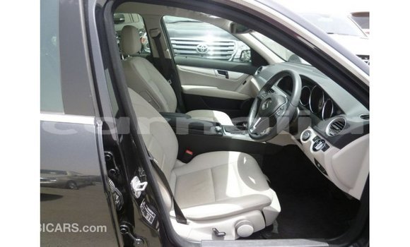 Buy Import Mercedes-Benz 190 Black Car in Import - Dubai in Abia State Buy Import Mercedes-Benz 190 Black Car in Import - Dubai in Abia State