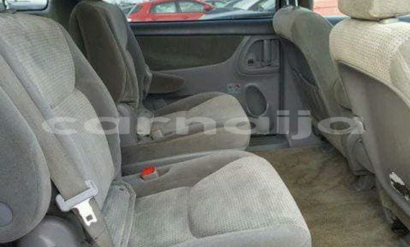 Acheter Occasion Voiture Toyota Sienna Gris à Abuja, État de Lagos Acheter Occasion Voiture Toyota Sienna Gris à Abuja, État de Lagos