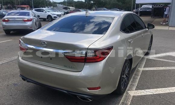 Acheter Import Voiture Lexus ES Autre à Abuja, État de Lagos Acheter Import Voiture Lexus ES Autre à Abuja, État de Lagos