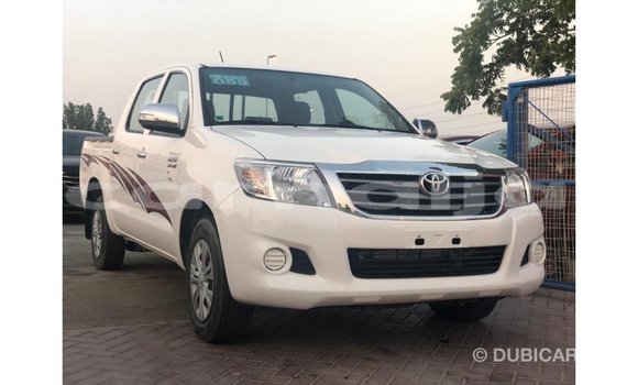 Buy Import Toyota Hilux White Car in Import - Dubai in Abia State Buy Import Toyota Hilux White Car in Import - Dubai in Abia State