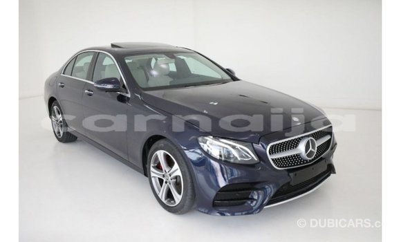 Acheter Import Voiture Mercedes-Benz 190 Bleu à Import - Dubai, État d'Abia Acheter Import Voiture Mercedes-Benz 190 Bleu à Import - Dubai, État d'Abia